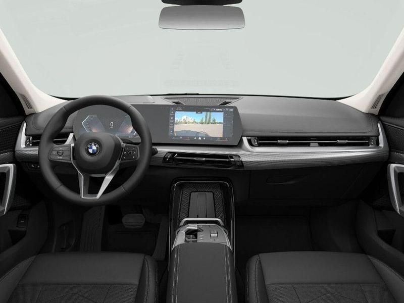 Gebraucht BMW X1 Comfort Edition 163 PS (119 kW) 2025 Mineralweiß (weiß) SUV