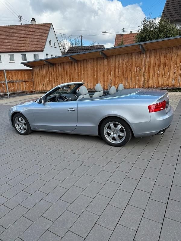 Gebraucht Audi A5 Cabriolet 250 PS (183 kW) 2015 Silber Cabrio