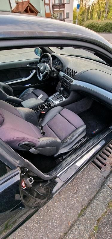 Second-hand BMW 330 231 CP (169 kW) 2001 Negru Coupe