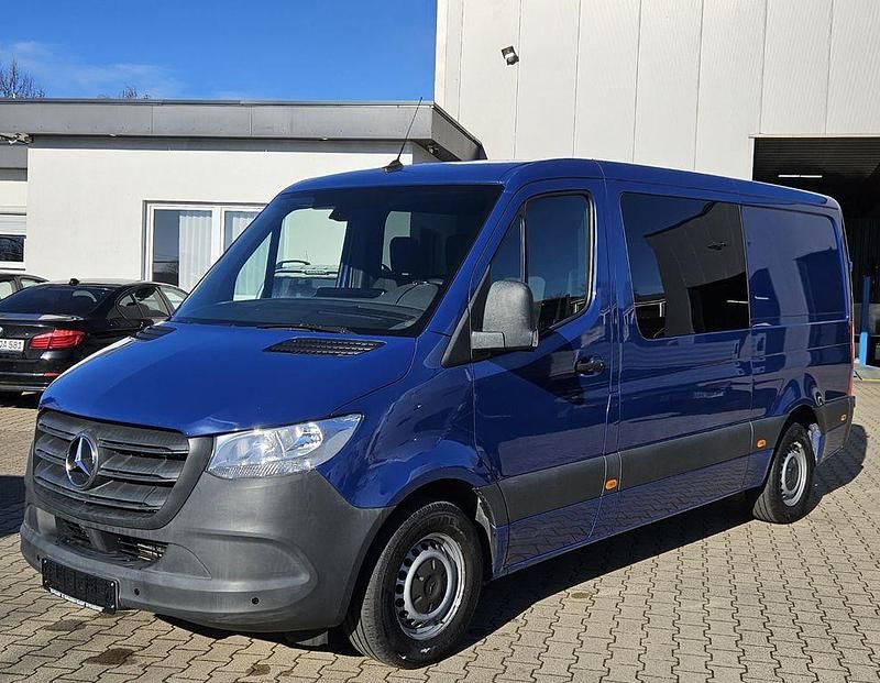 Gebraucht Mercedes Sprinter 163 PS (119 kW) 2018 Blau Van