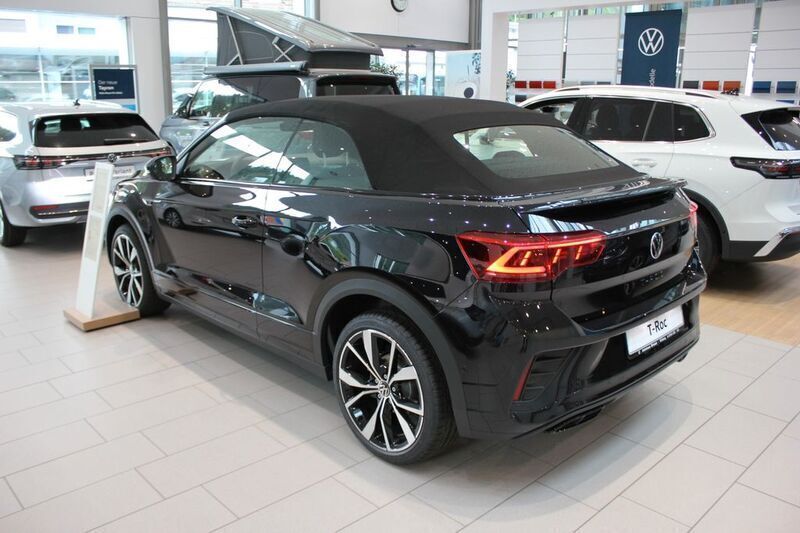 Gebraucht VW T-Roc Cabriolet R-line 150 PS (110 kW) 2025 Schwarz Cabrio