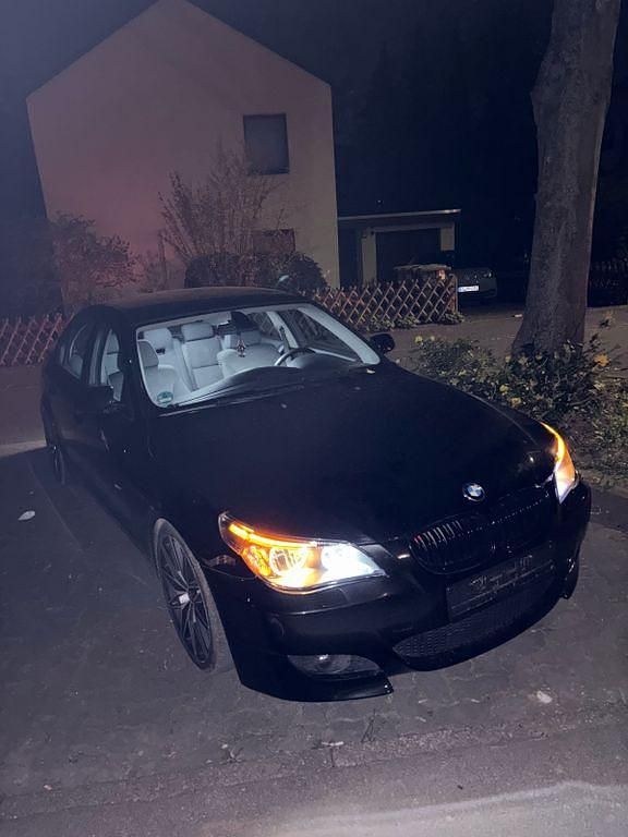 Gebraucht BMW 530 Exclusive 231 PS (169 kW) 2003 Schwarz Limousine