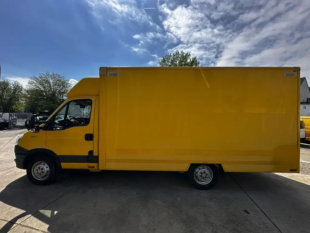 Gebraucht Iveco Daily 106 PS (77 kW) 2012 Gelb