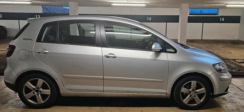 Silber Gebraucht 2006 VW Golf Plus Cross Van / Kleinbus | 1.800 € (Guter Preis) - Bild 1/4