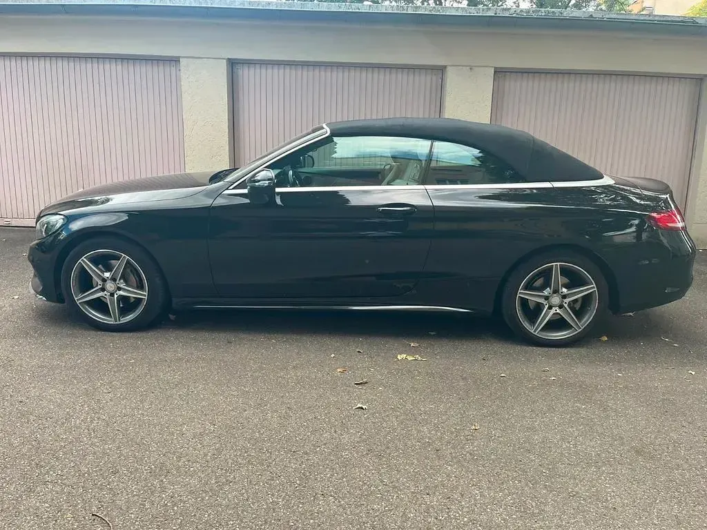 Gebraucht Mercedes C200 AMG line 184 PS (135 kW) 2017 Schwarz Cabrio