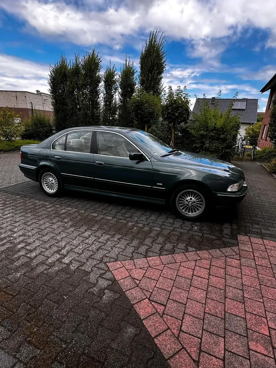 Gebraucht BMW 523 170 PS (125 kW) 1998 Grün Limousine