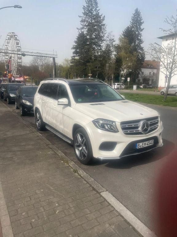 Weiß Gebraucht 2016 Mercedes GLS350 SUV | 39.500 € (Etwas zu teuer) - Bild 1/4