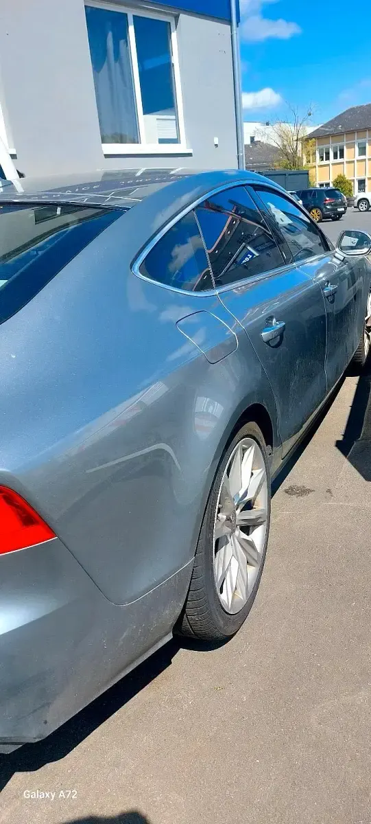 Gebraucht Audi A7 Sportback 245 PS (180 kW) 2011 Silber Kleinwagen