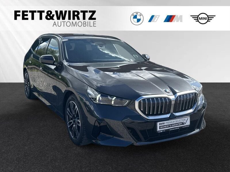 Sophistograu brillanteffekt metallic Gebraucht 2024 BMW 520 M Sport Kombi | 56.300 € (Guter Preis) - Bild 1/3