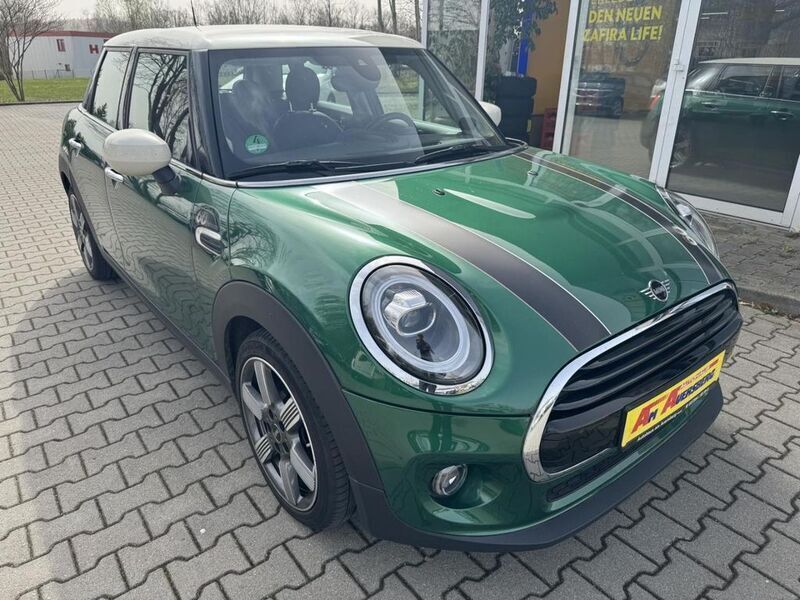 Grün Gebraucht 2019 Mini Cooper Kleinwagen | 21.950 € (Teuer) - Bild 1/4