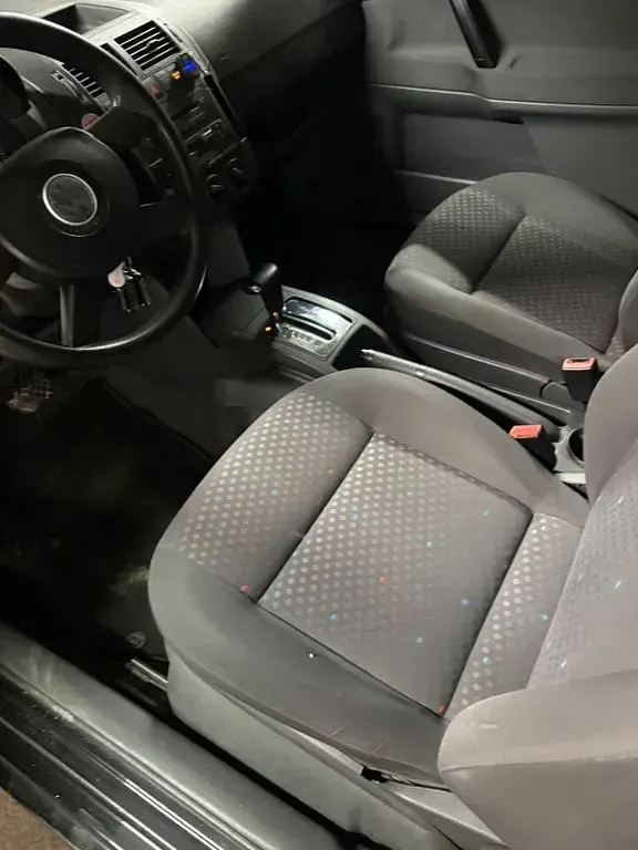 Gebraucht VW Polo Basis 75 PS (55 kW) 2003 Schwarz Limousine