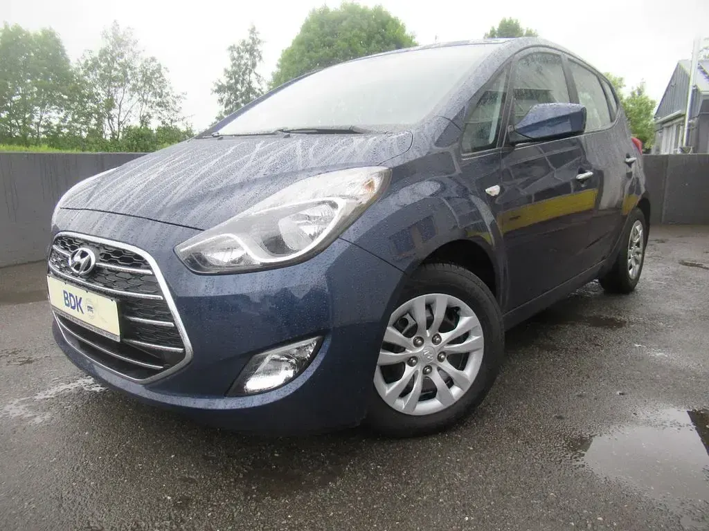 Gebraucht Hyundai i20 125 PS (91 kW) 2019 Blau Kleinwagen