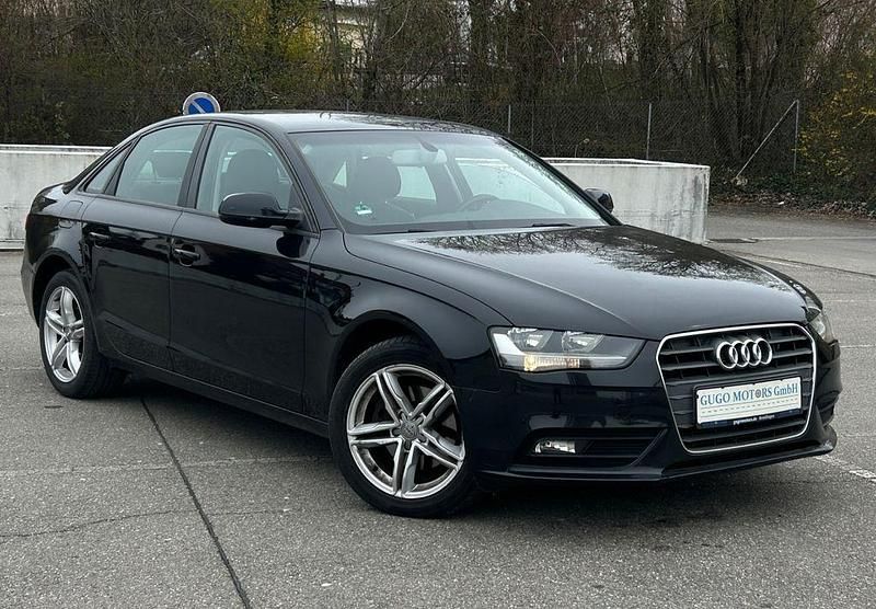 Gebraucht Audi A4 Attraction 120 PS (88 kW) 2013 Schwarz Limousine