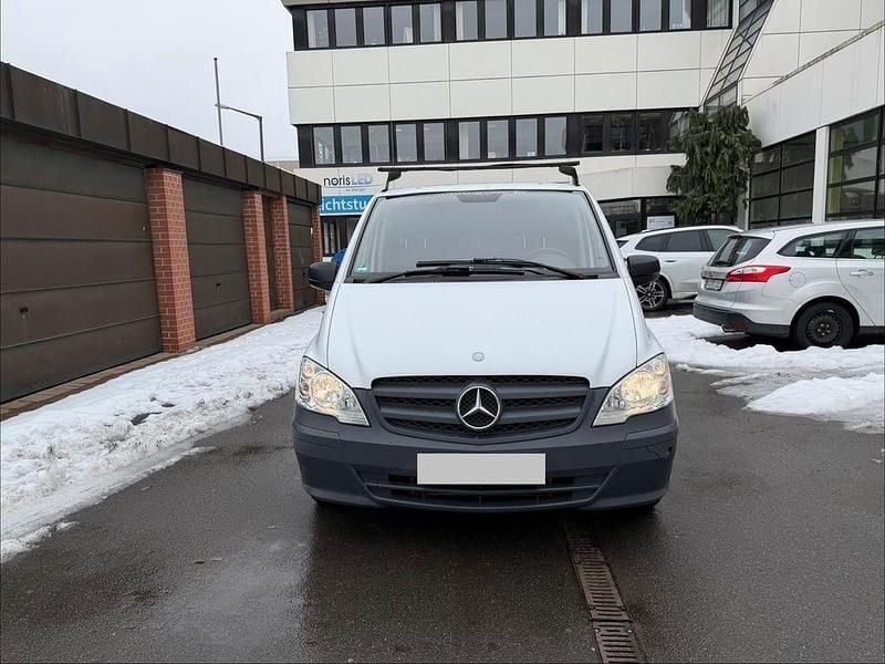Weiß Gebraucht 2011 Mercedes Vito Van | 5.300 € (Superpreis) - Bild 1/4