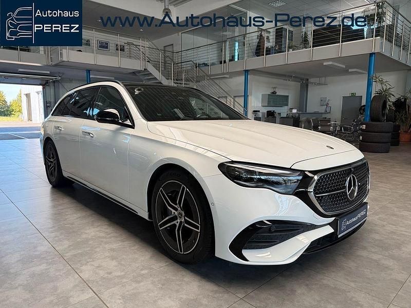 Weiß Gebraucht 2024 Mercedes E300 Premium Kombi | 53.479 € (Fairer Preis) - Bild 1/4