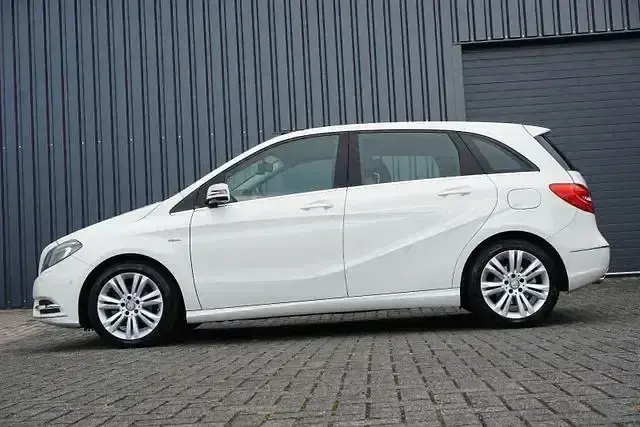 Gebraucht BMW X3 122 PS (89 kW) 2011 Andere SUV
