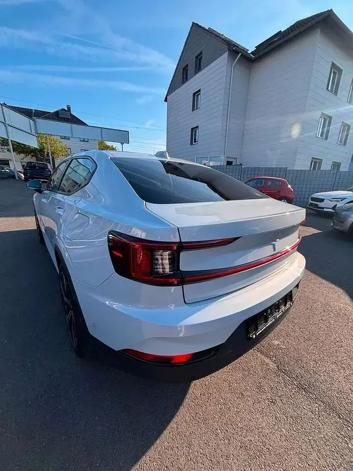 Gebraucht Polestar 2 Plus 219 kW (299 PS) 2023 Glacier silver Kleinwagen