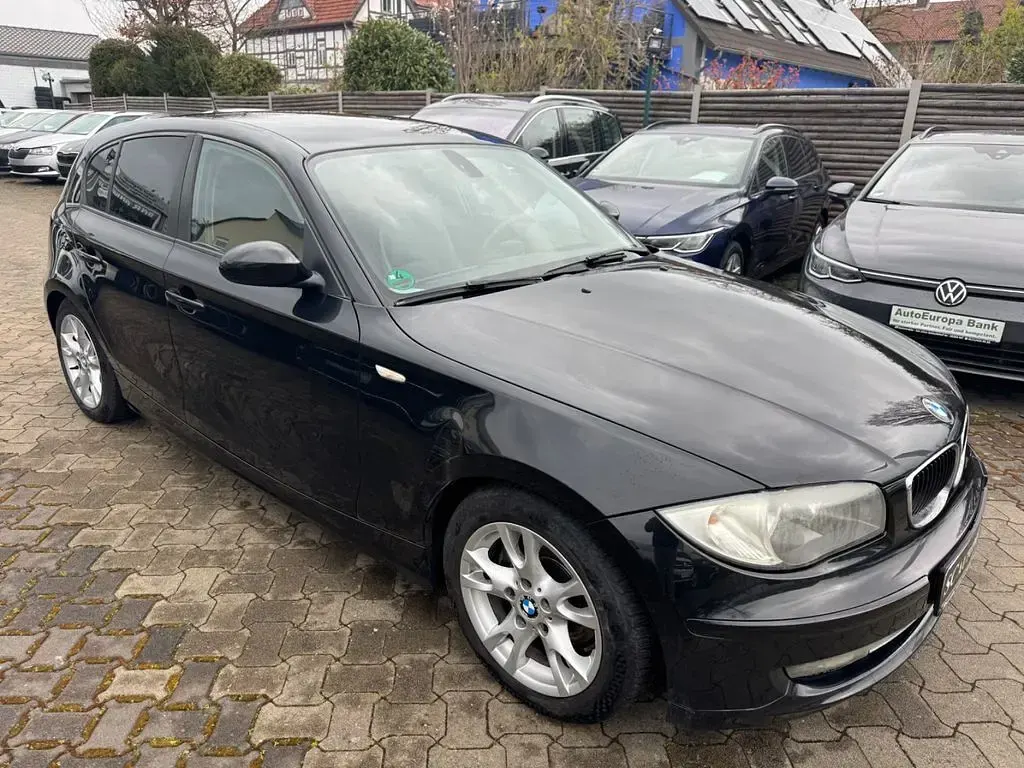 Gebraucht BMW 118 Performance 143 PS (105 kW) 2008 Black sapphire metallic (metallic) Kleinwagen