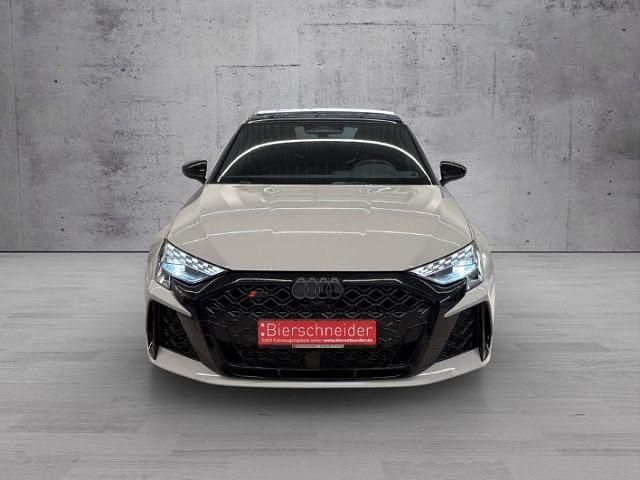 Neu Audi RS3 Exclusive 400 PS (294 kW) 2026 Grau Limousine