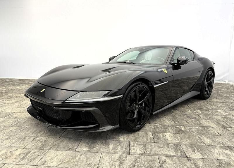 Neu Ferrari 12 Cilindri 829 PS (609 kW) 2026 Schwarz Coupé