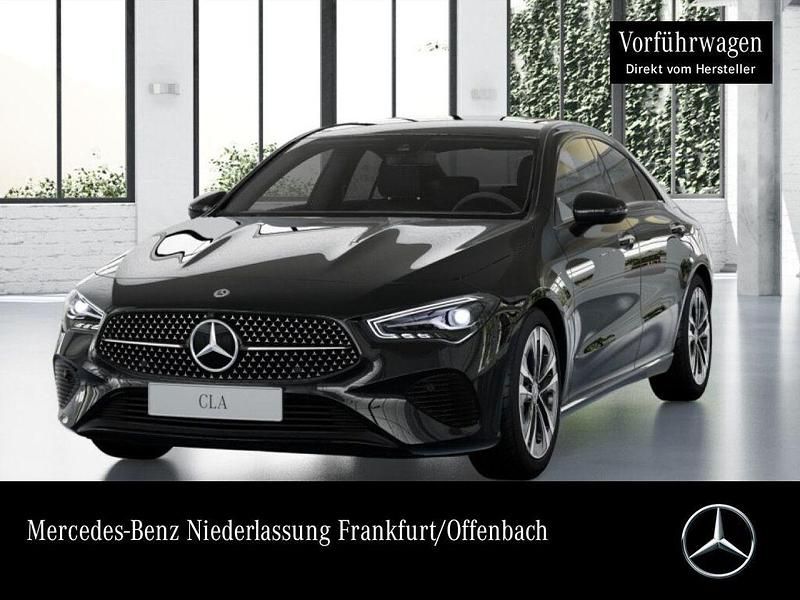 Gebraucht Mercedes CLA180 Progressive 136 PS (100 kW) 2025 Schwarz Limousine