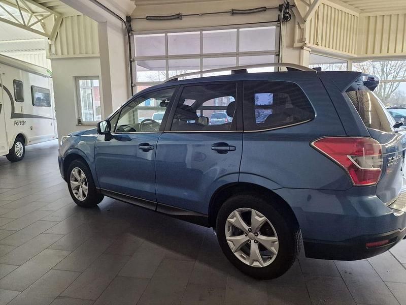 Gebraucht Subaru Forester Exclusive+ 147 PS (108 kW) 2015 Blau SUV