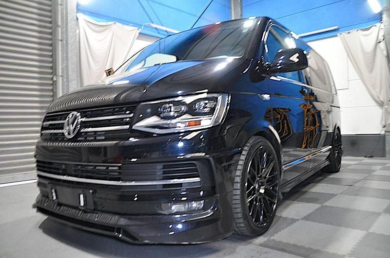 Gebraucht VW Multivan Highline 241 PS (177 kW) 2017 Schwarz Van