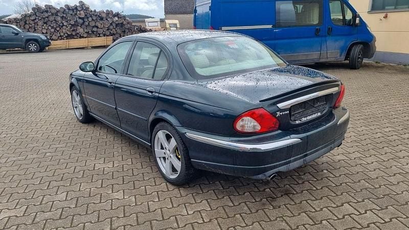 Gebraucht Jaguar X-type 230 PS (169 kW) 2001 Grün Limousine