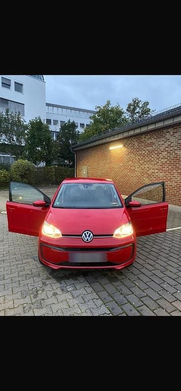 Rot Gebraucht 2019 VW up! Kleinwagen | 6.000 € (Superpreis) - Bild 1/4