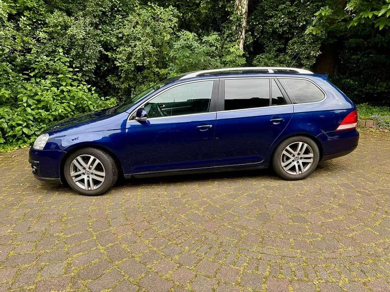 Blau Gebraucht 2008 VW Golf V Sportline Kombi | 3.590 € (Superpreis) - Bild 1/4