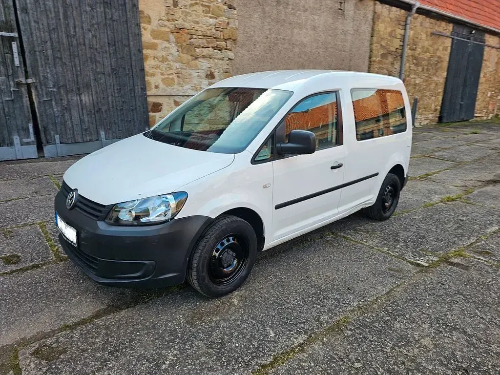 Gebraucht VW Caddy 75 PS (55 kW) 2013 Weiß Van / Kleinbus
