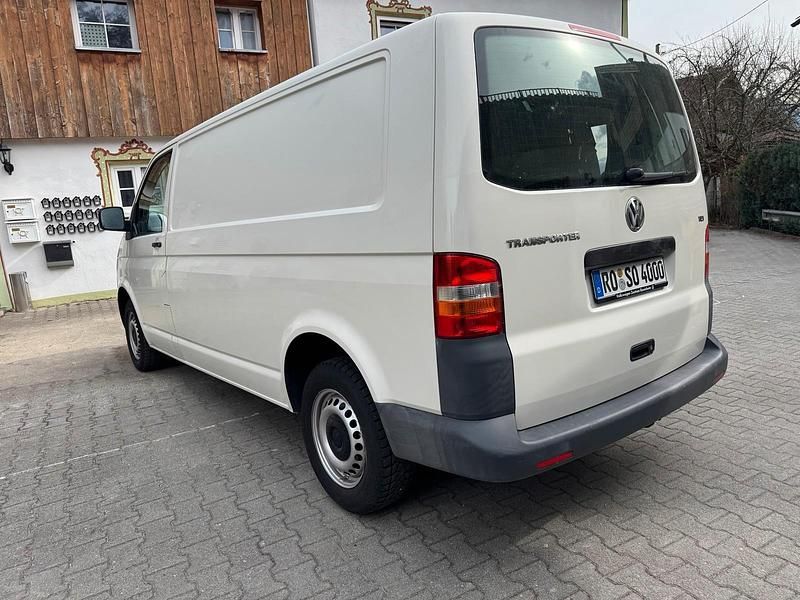 Gebraucht VW Transporter R 105 PS (77 kW) 2008 Van
