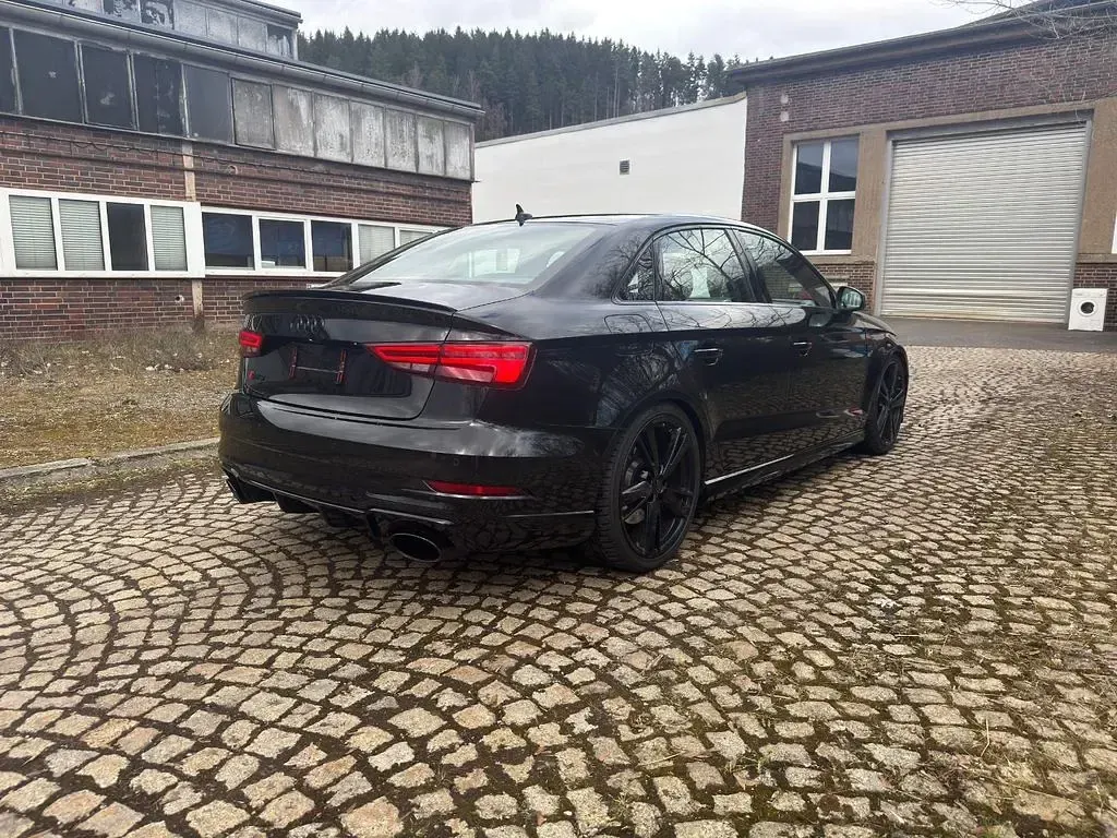 Gebraucht Audi RS3 Sport 400 PS (294 kW) 2018 Schwarz Limousine