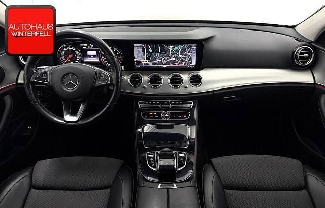 Gebraucht Mercedes E350 Avantgarde 286 PS (210 kW) 2017 Grau Limousine