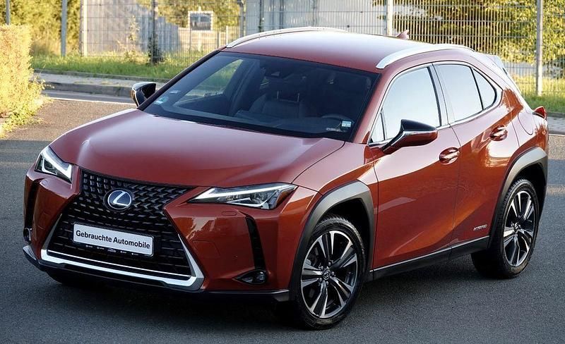 Orange Gebraucht 2021 Lexus UX 250h SUV | 26.550 € (Guter Preis) - Bild 1/4