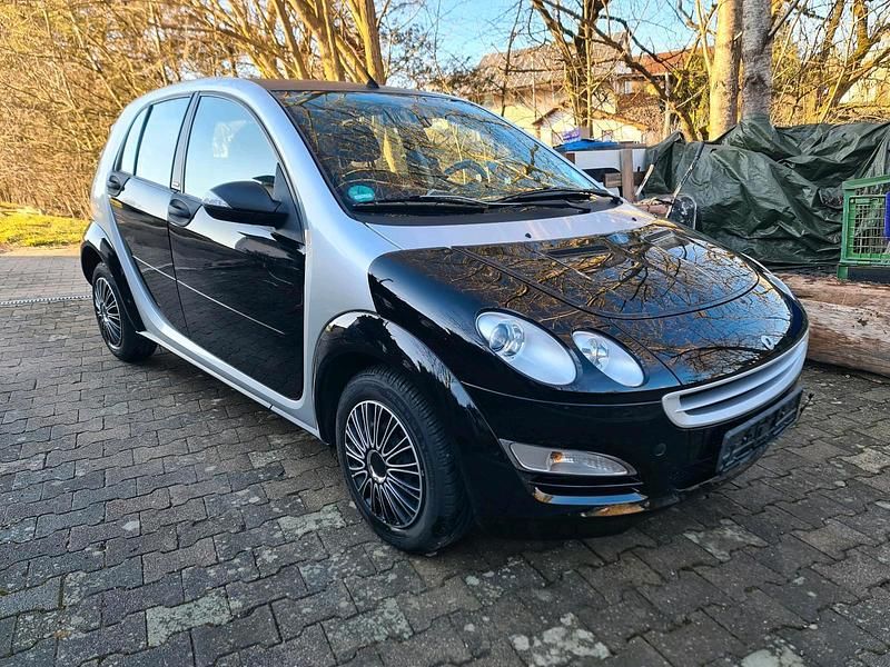 Second-hand Smart ForFour 75 CP (55 kW) 2004 Negru Hatchback