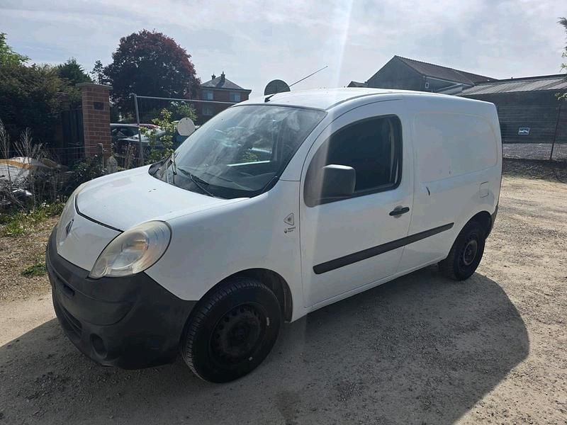 Second-hand Renault Kangoo 2010 Alb Pickup