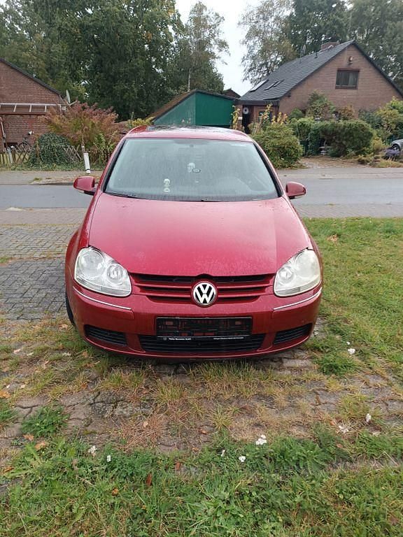 Rot Gebraucht 2004 VW Golf IV Sportline Limousine | 2.000 € (Fairer Preis) - Bild 1/4