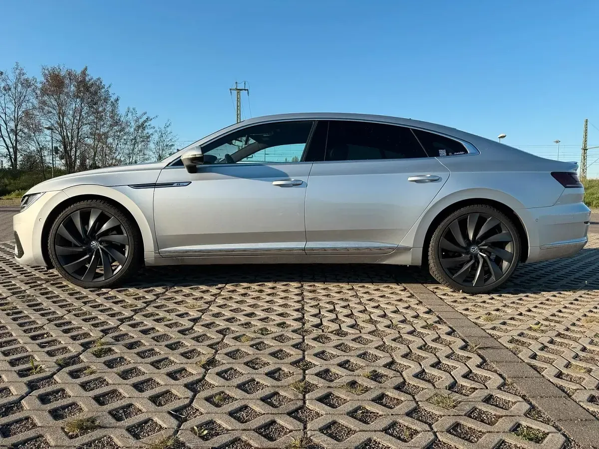 Gebraucht VW Arteon R-line 239 PS (175 kW) 2019 Silber Kleinwagen