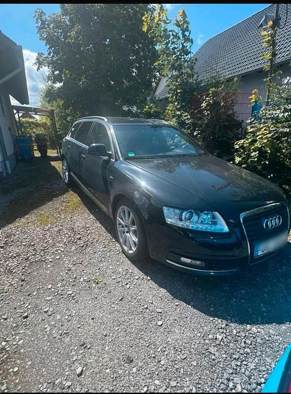 Schwarz Gebraucht 2011 Audi A6 Kombi | 11.750 € (Fairer Preis) - Bild 1/4