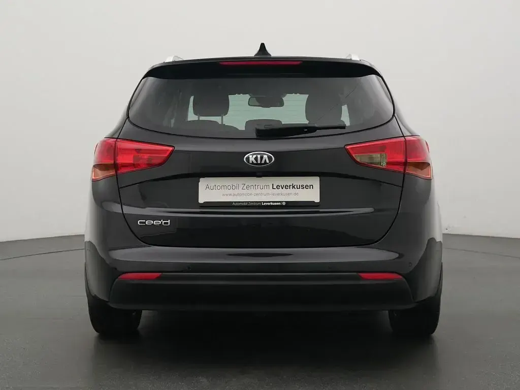 Gebraucht Kia Ceed Sportswagon Vision 135 PS (99 kW) 2018 Schwarz Kombi