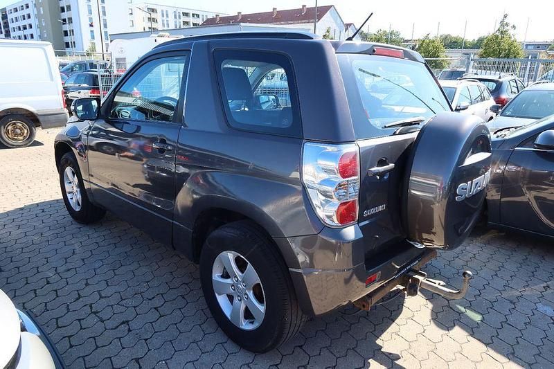 Gebraucht Suzuki Grand Vitara Club 129 PS (94 kW) 2012 Grau SUV