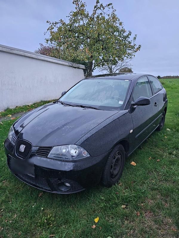 Schwarz Gebraucht 2006 Seat Ibiza Kleinwagen | 650 € (Guter Preis) - Bild 1/4