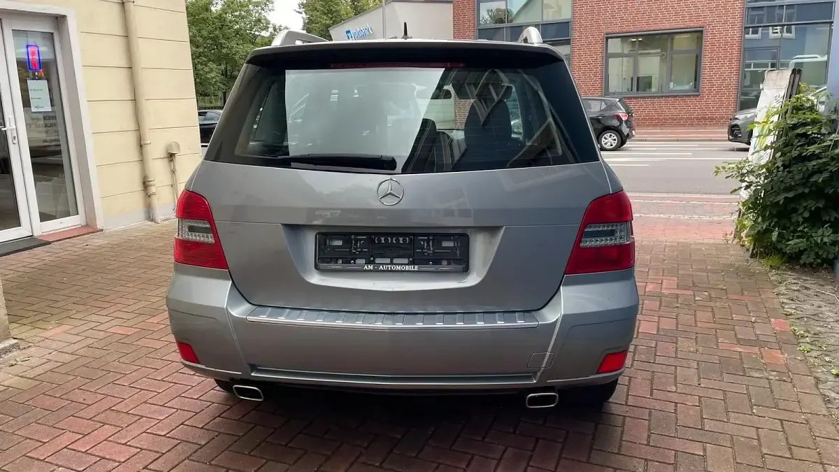 Gebraucht Mercedes GLK220 170 PS (125 kW) 2011 Grau SUV