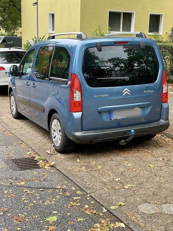 Gebraucht Citroën Berlingo 98 PS (72 kW) 2011 Blau Van / Kleinbus