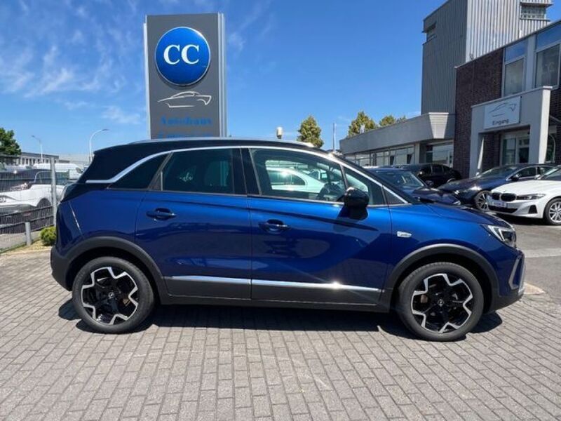 Nautic blau (metallic) Gebraucht 2022 Opel Crossland X Ultimate SUV | 15.700 € (Etwas zu teuer) - Bild 1/3
