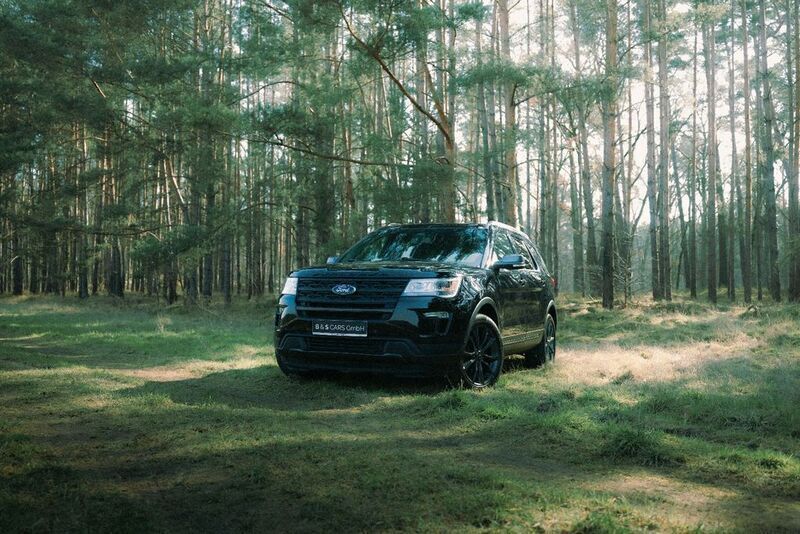 Schwarz Gebraucht 2018 Ford Explorer Sport SUV | 27.200 € (Teuer) - Bild 1/4