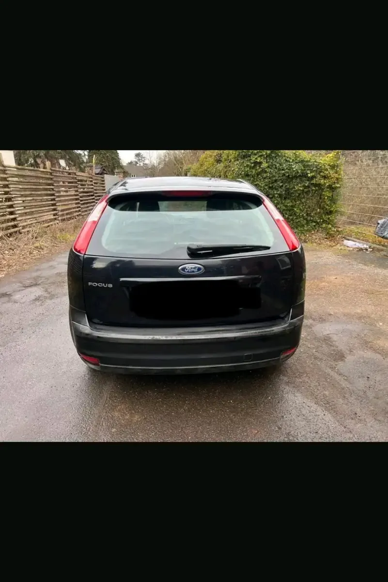 Gebraucht Ford Focus Titanium 116 PS (85 kW) 2007 Schwarz Limousine