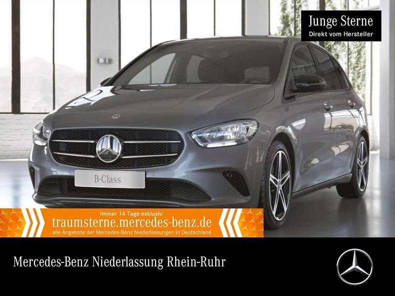 Grau Gebraucht 2022 Mercedes E250 Night Limousine | 25.990 € (Guter Preis) - Bild 1/3