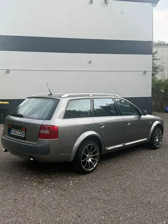 Gebraucht Audi A6 Allroad 179 PS (131 kW) 2004 Silber Kombi
